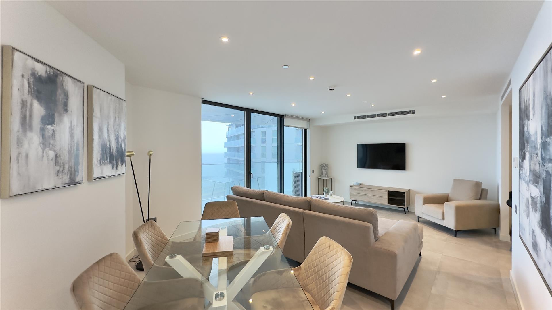 Image of Apartment - 3 Bedrooms - 2 Bathrooms for Rental in EuroCity-Gibraltar, Image 1